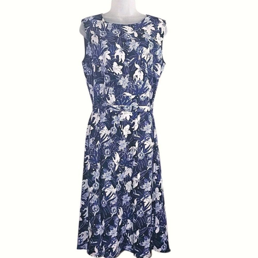 Sleeveless Blue Floral Crepe Sheath Dress By Lauren Ralph Lauren Women's Size 10